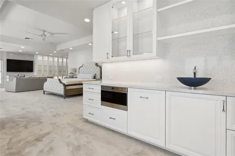 4713 S Ocean Boulevard Highland Beach FL 33487