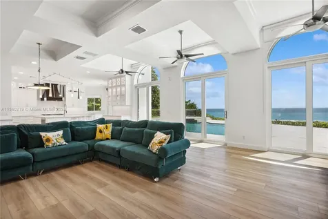 4713 S Ocean Boulevard Highland Beach FL 33487