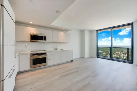 55 SW 9th Miami FL 33130