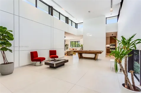 3175 Prairie Avenue Miami Beach FL 33140