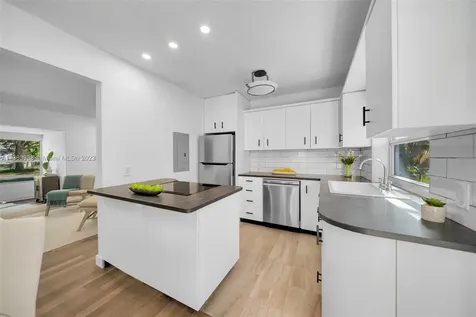 1022 NE 114th Street Biscayne Park FL 33161