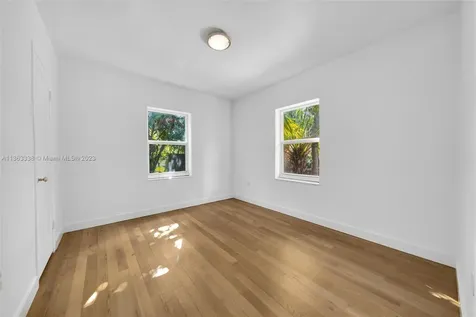 1022 NE 114th Street Biscayne Park FL 33161