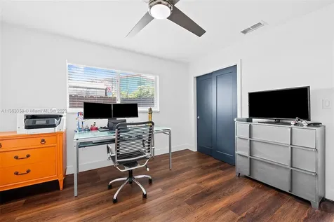 3530 NE 13th Avenue Oakland Park FL 33334