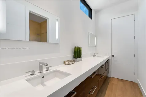 4171 Battersea Road Miami FL 33133