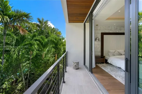 4171 Battersea Road Miami FL 33133