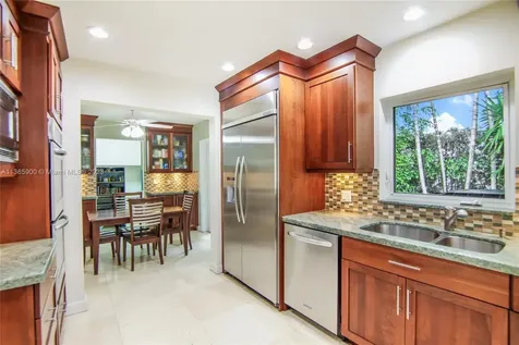 532 N Island Drive Golden Beach FL 33160