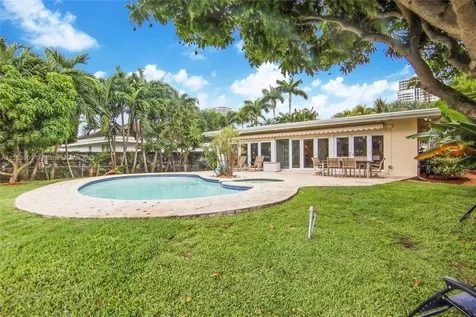 532 N Island Drive Golden Beach FL 33160