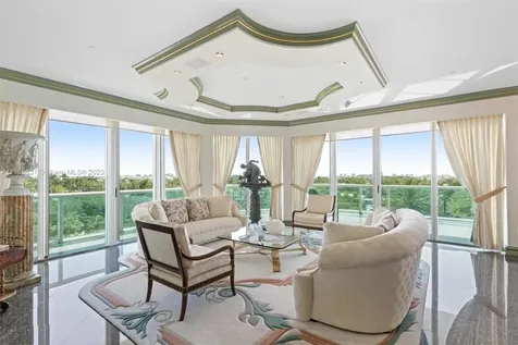 10101 Collins Avenue Bal Harbour FL 33154