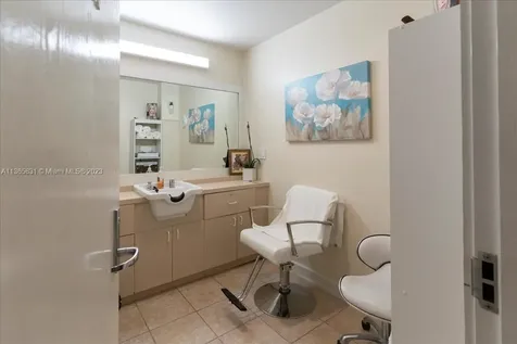 10101 Collins Avenue Bal Harbour FL 33154