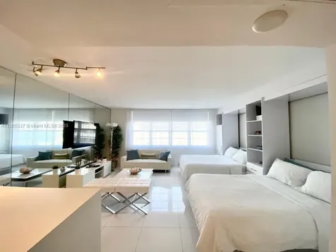 100 Lincoln Road Miami Beach FL 33139