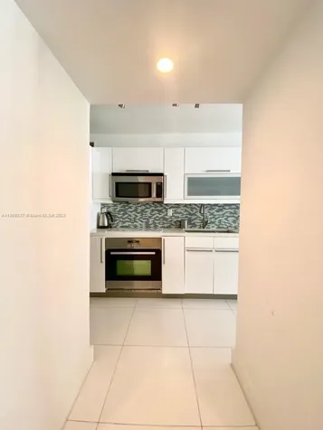 100 Lincoln Road Miami Beach FL 33139