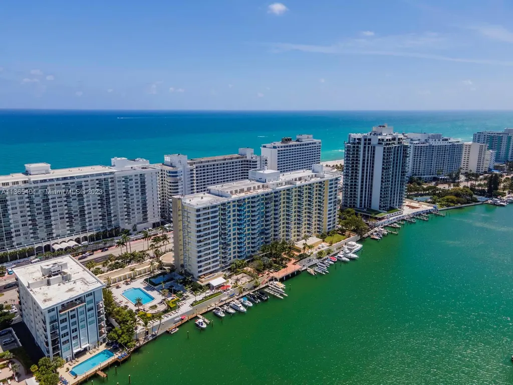 5600 Collins Avenue Miami Beach FL 33140