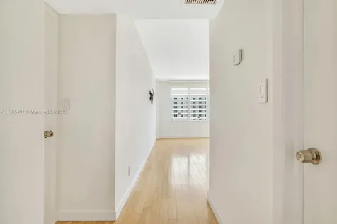 5600 Collins Avenue Miami Beach FL 33140