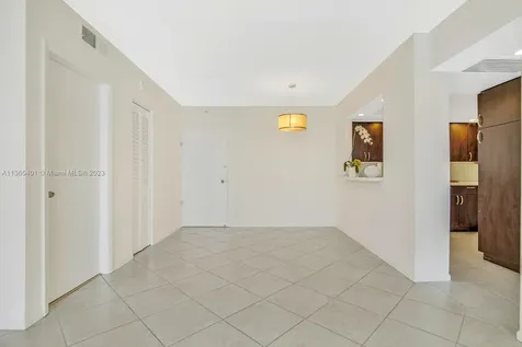 5600 Collins Avenue Miami Beach FL 33140