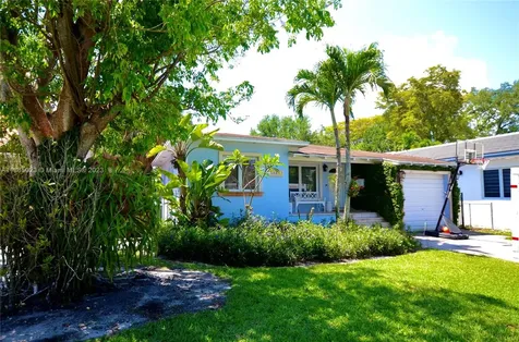 5888 SW 27th Street Miami FL 33155