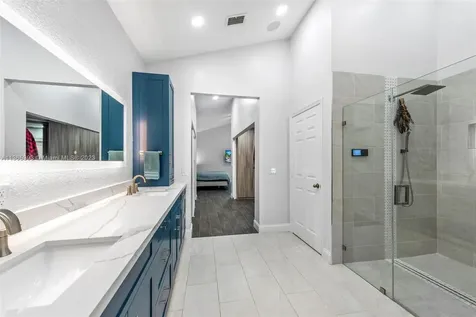 1551 Lacosta Drive E Pembroke Pines FL 33027