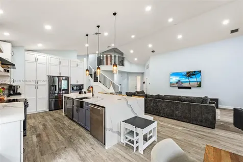 1551 Lacosta Drive E Pembroke Pines FL 33027