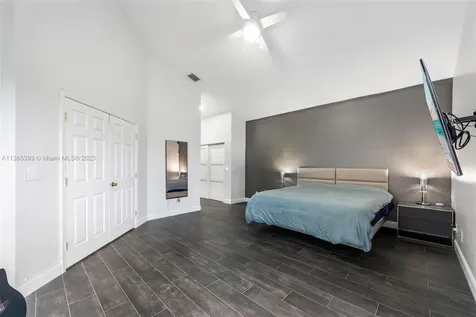 1551 Lacosta Drive E Pembroke Pines FL 33027