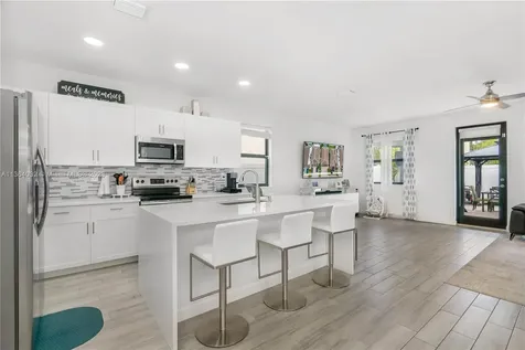 3422 W 108th Street Hialeah FL 33018