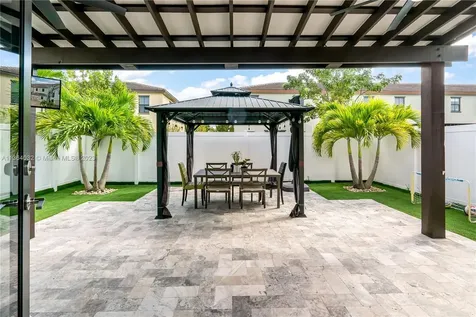 3422 W 108th Street Hialeah FL 33018