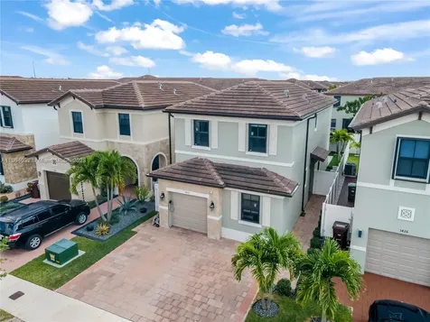 3422 W 108th Street Hialeah FL 33018