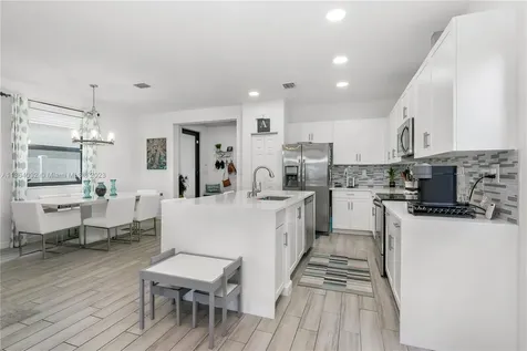 3422 W 108th Street Hialeah FL 33018