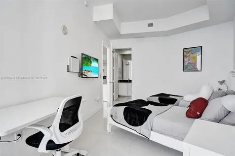 15901 Collins Avenue Sunny Isles Beach FL 33160
