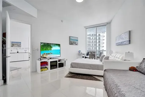 15901 Collins Avenue Sunny Isles Beach FL 33160