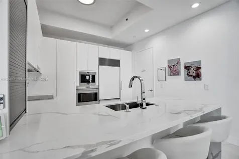 15901 Collins Avenue Sunny Isles Beach FL 33160