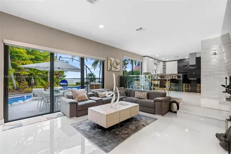 5131 SW 170th Avenue Miramar FL 33027
