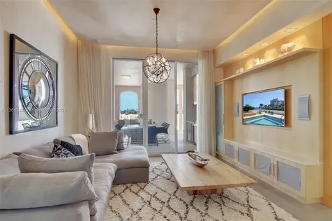 7111 Fisher Island Drive Miami Beach FL 33109