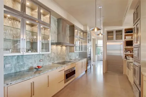 7111 Fisher Island Drive Miami Beach FL 33109