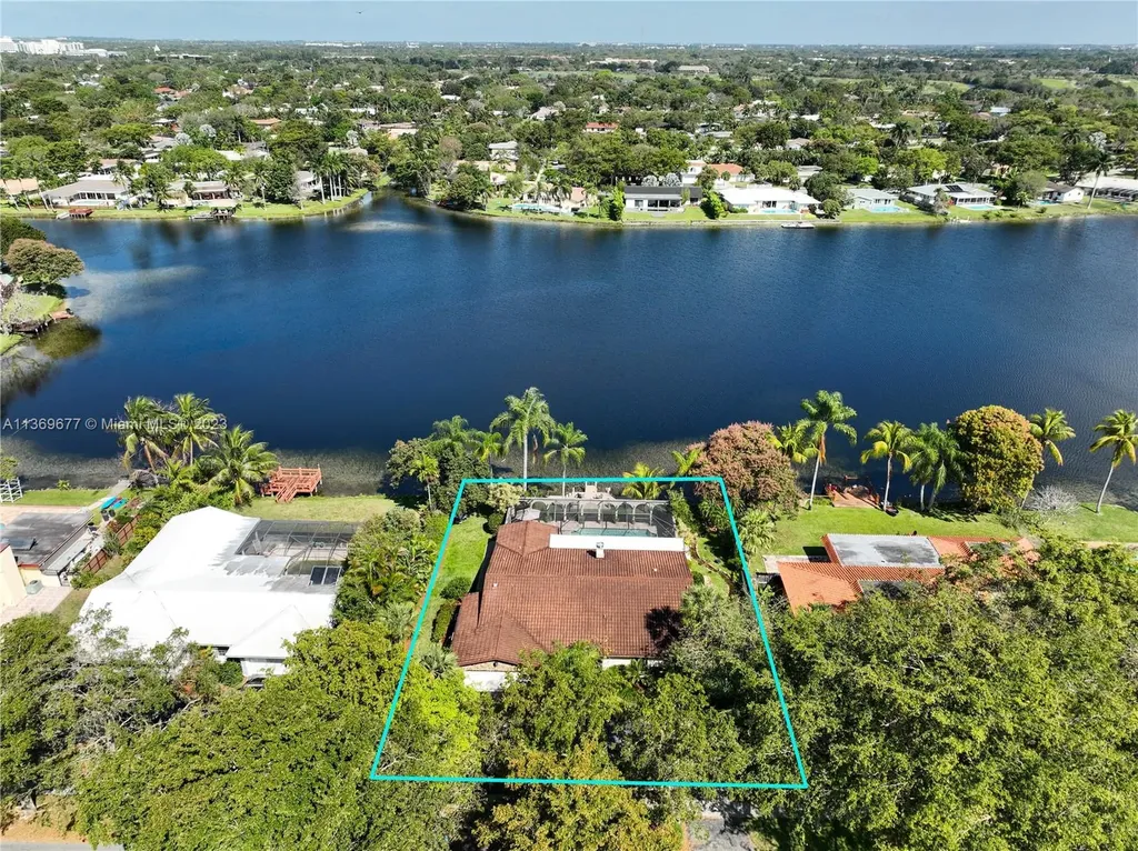 7131 SW 11th Street Plantation FL 33317