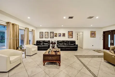 1911 NE 197th Terrace Miami FL 33179