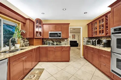 1911 NE 197th Terrace Miami FL 33179
