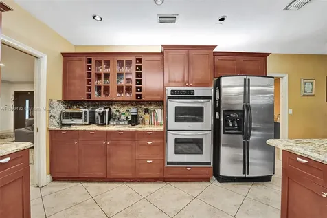1911 NE 197th Terrace Miami FL 33179