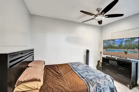1911 NE 197th Terrace Miami FL 33179