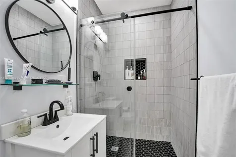 1911 NE 197th Terrace Miami FL 33179