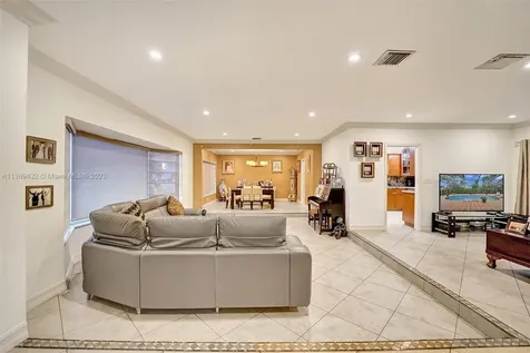 1911 NE 197th Terrace Miami FL 33179