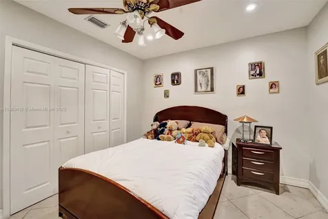1911 NE 197th Terrace Miami FL 33179
