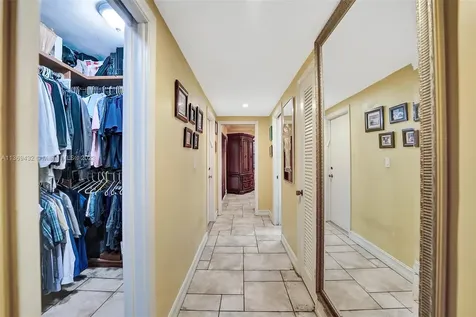 1911 NE 197th Terrace Miami FL 33179