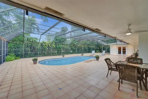 1911 NE 197th Terrace Miami FL 33179