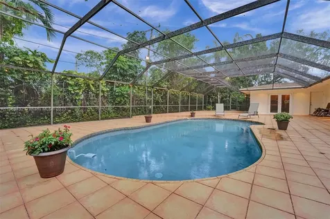 1911 NE 197th Terrace Miami FL 33179