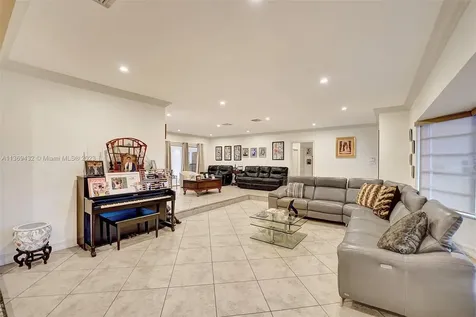 1911 NE 197th Terrace Miami FL 33179