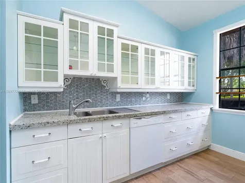 10230 Citrus Court Pembroke Pines FL 33026