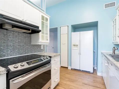 10230 Citrus Court Pembroke Pines FL 33026