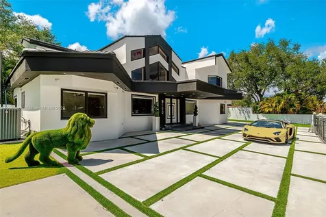 9190 SW 82nd Avenue Miami FL 33156