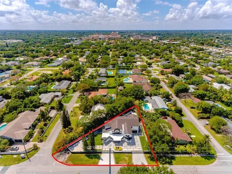 9190 SW 82nd Avenue Miami FL 33156