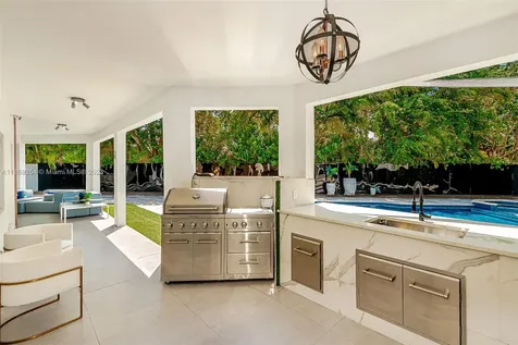 9190 SW 82nd Avenue Miami FL 33156
