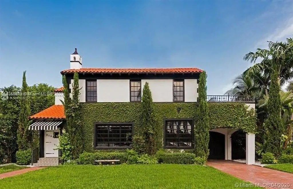 2133 Meridian Avenue Miami Beach FL 33139